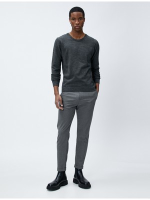 Koton Basic Kumaş Pantolon Dar Kesim Paçası Katlı Cep Detaylı