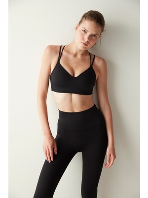 Siyah Orta Destek Sabit Kaplı Sporcu Sütyeni
