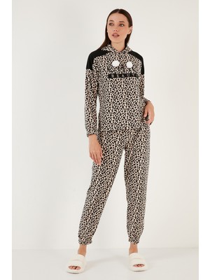 Lela Leopar Desenli Kapüşonlu Regular Fit Polar Pijama Takımı Bayan Pijama Takımı 6571003