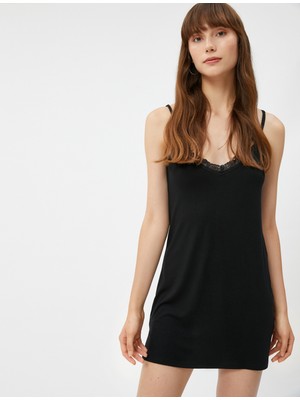 Koton Gecelik İnce Askılı Dantelli Mini