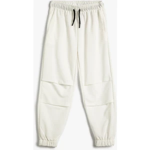 Basic Jogger Eşofman Altı Beli Bağlamalı Cepli Kat Detaylı