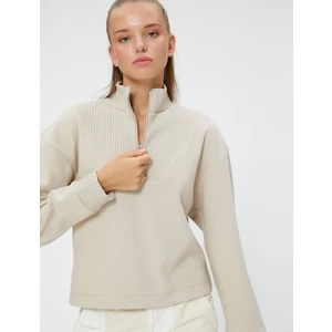 Yarım Fermuarlı Sweatshirt Rahat Kesim Dik Yaka Dokulu
