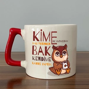 Kime Ne Yaptıysam Hakettiğinden Baskılı Kırmızı Kulplu D Kupa