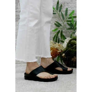 1742 Siyah Çatlak Comfort Anatomik Casual Parmak Arası Kadın Terliği