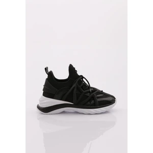044 Kadin Bağcikli Sneaker Ayakkabi
