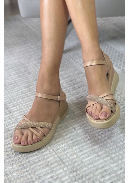 Melex Nude Kadın Topuklu Işıltılı Şık Sandalet fiyatları