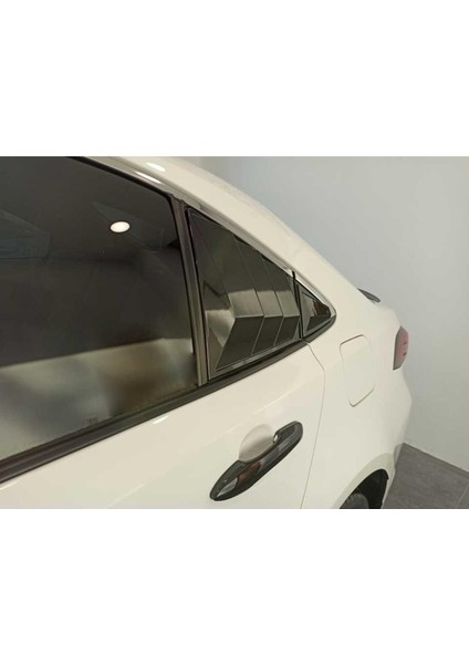 Toyota Corolla Uyumlu Kelebek Cam Kaplama Vizörü Parlak Siyah 2019+ modelleri