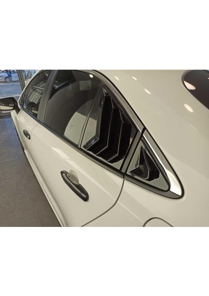 Toyota Corolla Uyumlu Kelebek Cam Kaplama Vizörü Parlak Siyah 2019+ fırsatları