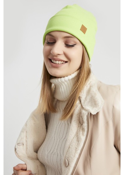 Kadın Genç Kız Fıstık Yeşili Şapka Bere - Spor, Rahat, %100 Pamuklu, El Yapımı, Yerli Üretim fırsatları