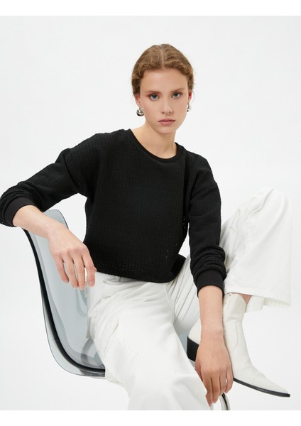 Ajurlu Crop Kazak Relax Fit