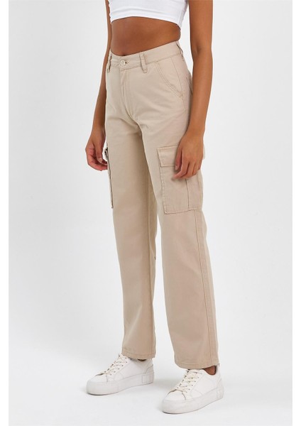 Kadın Yüksek Bel Geniş Paça Kargo Pantolon Bej modelleri