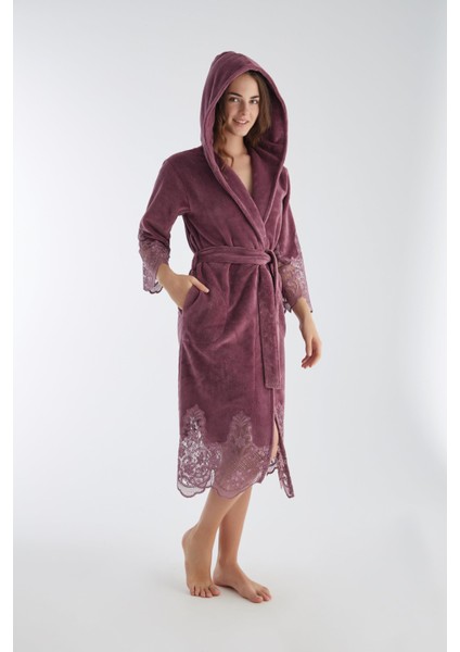 Dantelli Uzun Kapüşonlu Triga Bambu Cotton Bayan Bornoz modelleri