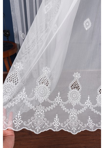 Brode Işlemeli Tül Perde Tt Zemin (1/3 Sık Pile) fiyatları