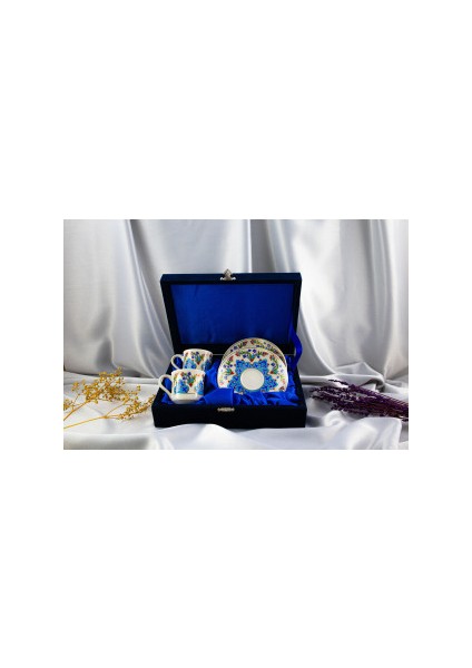 2'li Altın Yaldızlı Porselen Fincan Takımı Kadife Kutulu