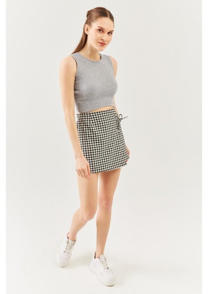 Gri Sıfır Kol Bisiklet Yaka Vucuda Oturan %100 Pamuklu Kaşkorse Esnek Crop Bluz fırsatları