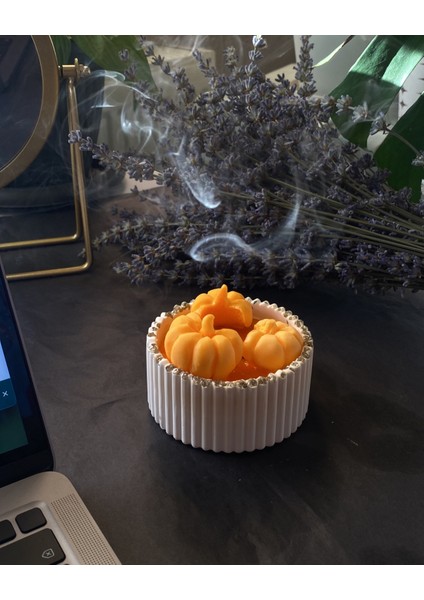 Balkabağı Özel Taşlı Tasarım Vegan Mum fırsatları