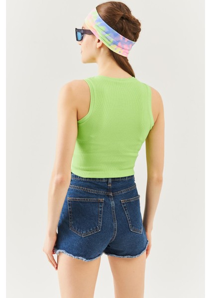 Fıstık Yeşili Sıfır Kol Bisiklet Yaka Vücuda Oturan %100 Pamuklu Kaşkorse Esnek Crop Bluz indirimleri