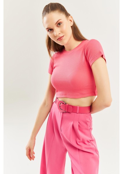 Pembe Kısa Kol Bisiklet Yaka Vücuda Oturan %100 Pamuklu Kaşkorse Esnek Crop Bluz