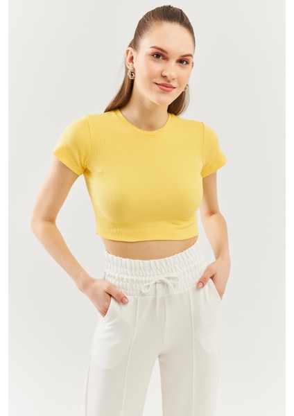 Sarı Kısa Kol Bisiklet Yaka Vücuda Oturan %100 Pamuklu Kaşkorse Esnek Crop Bluz fiyatları