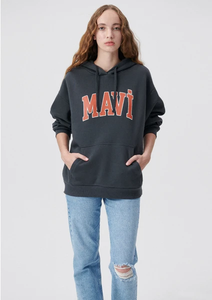 Kadın Mavi Logo Baskılı Kapüşonlu Gri Sweatshirt 1600361-80106