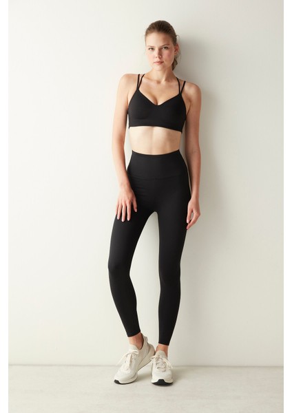 Siyah Orta Destek Sabit Kaplı Sporcu Sütyeni fırsatları