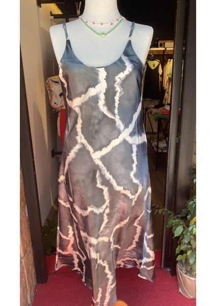 Saten Elbise Askılı