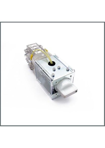 220V DC Ayırıcı Anahtarı (Yuvarlak Flanş) BHL-3B3-118-220H-W-Z-B (L54-Z11E)