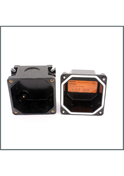 Exproof Atex Buat (IP66) GRP 92x92x100 mm. Yüksek Kapak
