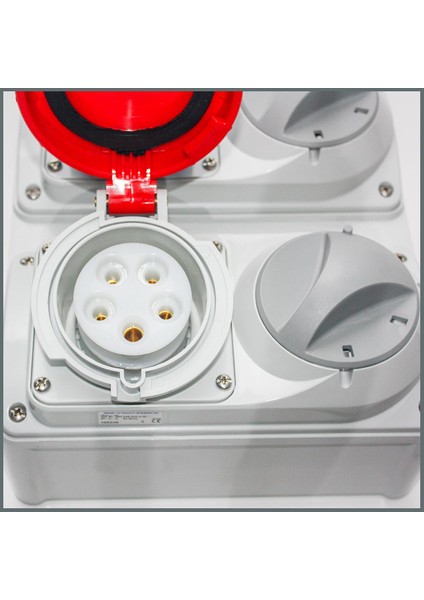 Novsen IP55 Şeffaf Kombinasyon Panosu 3x16A, 5x32A Kilitli Priz modelleri