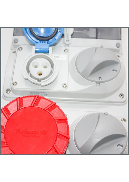 Novsen IP55 Şeffaf Kombinasyon Panosu 3x16A, 5x32A Kilitli Priz indirimleri