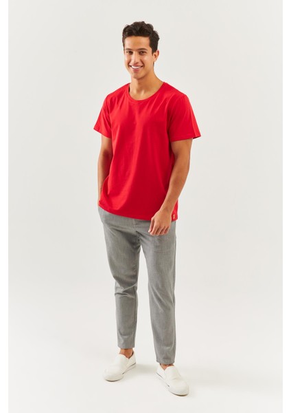 Kırmızı Oversize RahatPamuklu Penye Bisiklet Yaka Kısa Kol Basic T-Shirt Classic Collection modelleri