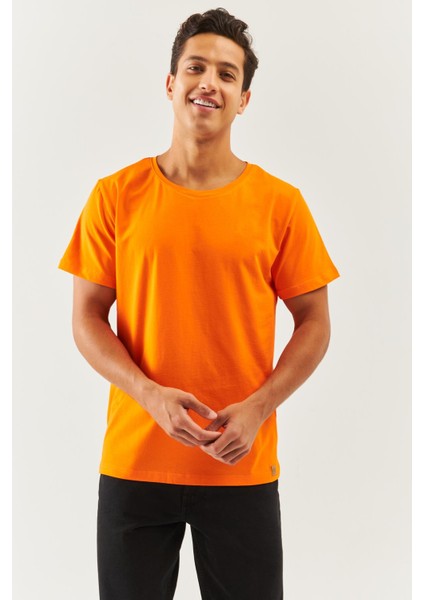 Turuncu Oversize RahatPamuklu Penye Bisiklet Yaka Kısa Kol Basic T-Shirt Trendy Collection modelleri