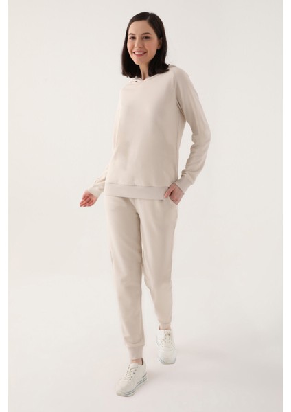 Stylish Beyaz Kadın Eşofman Takımı