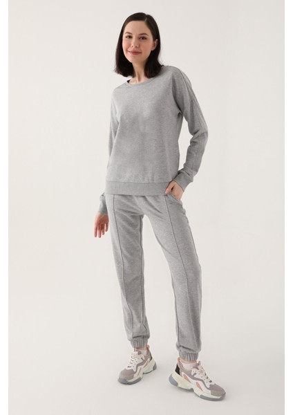Simple Stylish Gri Kadın Eşofman Takımı