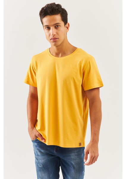 Hardal Oversize RahatPamuklu Penye Bisiklet Yaka Kısa Kol Basic T-Shirt Trendy Collection