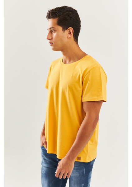 Hardal Oversize RahatPamuklu Penye Bisiklet Yaka Kısa Kol Basic T-Shirt Trendy Collection modelleri