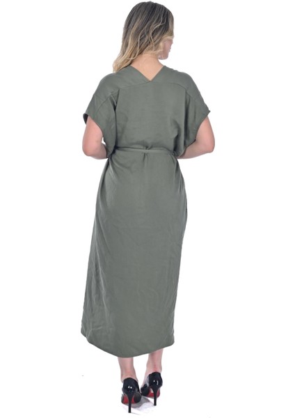 Büyük Beden V Yaka Kemerli Önden Yırtmaçlı Elbise fırsatları