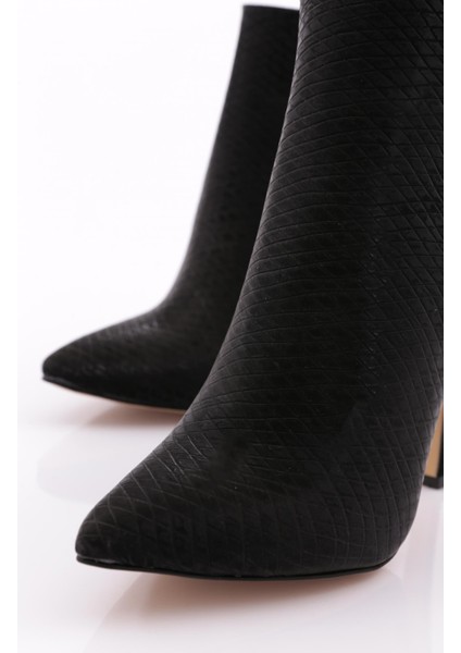 300 Kadin Topuklu Bot fırsatları