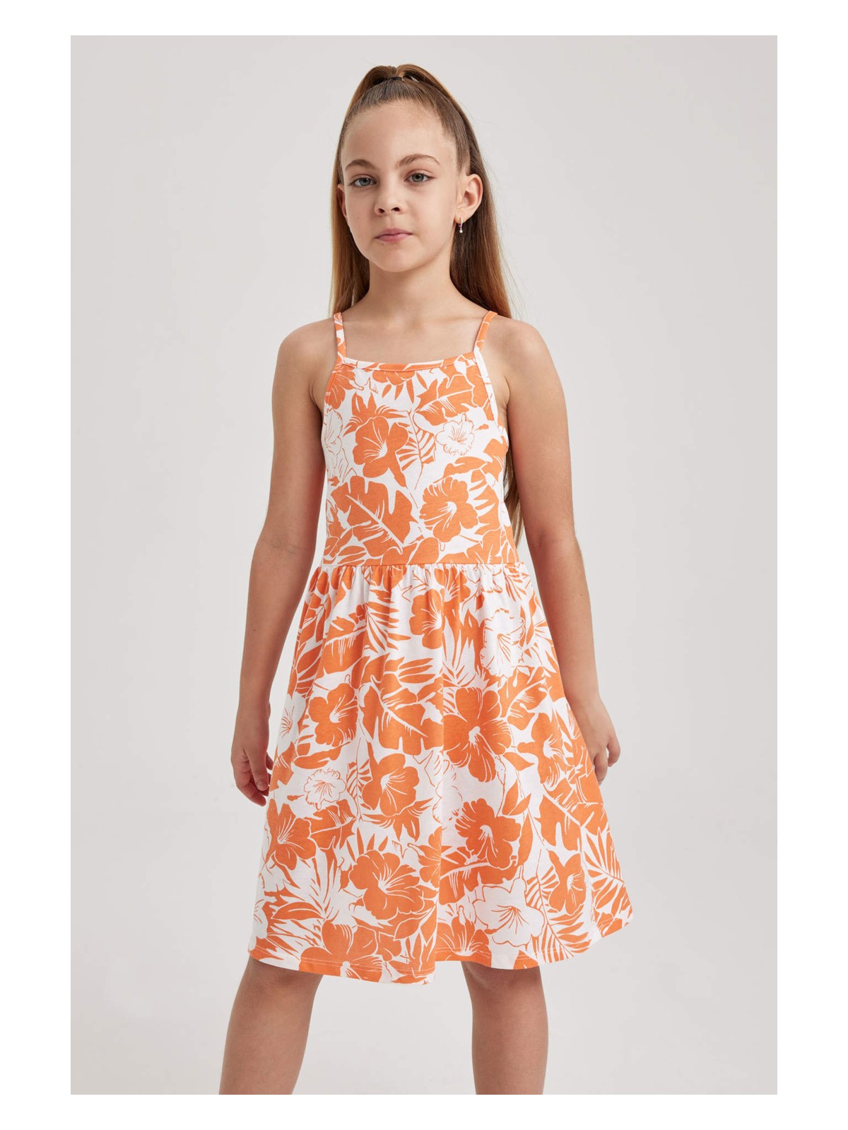 DeFacto Desenli Pamuklu Askılı Elbise Kız Çocuk B0674A8NS - Görsel 5