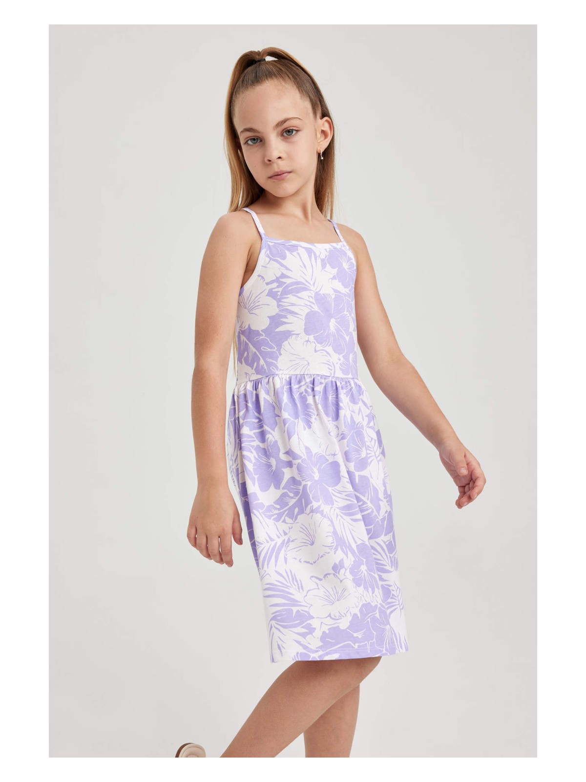 DeFacto Desenli Pamuklu Askılı Elbise Kız Çocuk B0674A8NS - Görsel 6