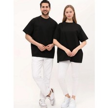 giyadda Siyah Oversize Bol Kalıp Basic T-Shirt (Sevgili Çift Kombini Tavsiyesi)