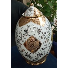 Güral Porselen Sıraltı Kabartma, Altın ve Platin Yaldızlı Nakışlı, El Dekoru Porselen Kavanoz 30 Cm,  (Elif 30 Cm. Kavanoz Oz.alt.plt.cal.93)(Güral El Dekoru Koleksiyonu)