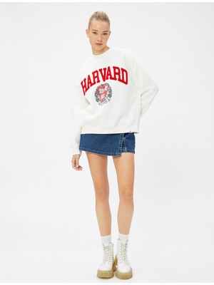 Koton Kolej Sweatshirt Oversize Harvard Lisanlı Bisiklet Yaka