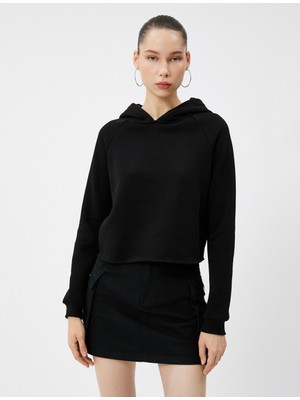 Koton Kapşonlu Sweatshirt Arkası Çapraz Bağlamalı Taş Zincir Detaylı Uzun Kollu