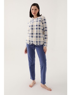 Arnetta Checkered Stripes Beyaz Mavi Kadın Uzun Kol Pijama Takım