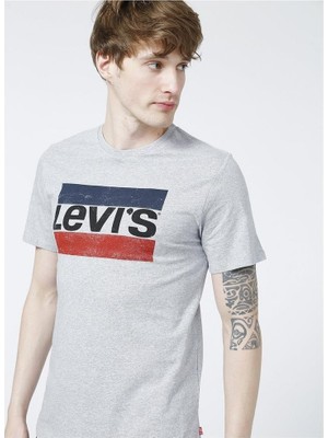 Levi's Levis 39636-0044 Sportswear Logo Graphic  T-Shirt