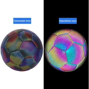 Reflektif Işıklı Futbol Topu - Mor (Yurt Dışından)