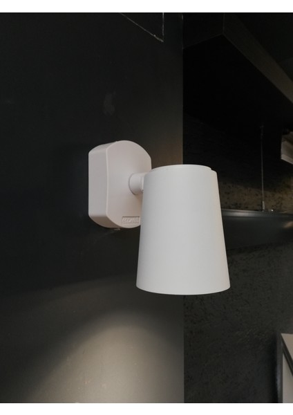 Spot Armatür Duvar Tipi 15 Watt-Beyaz Kasa fırsatları