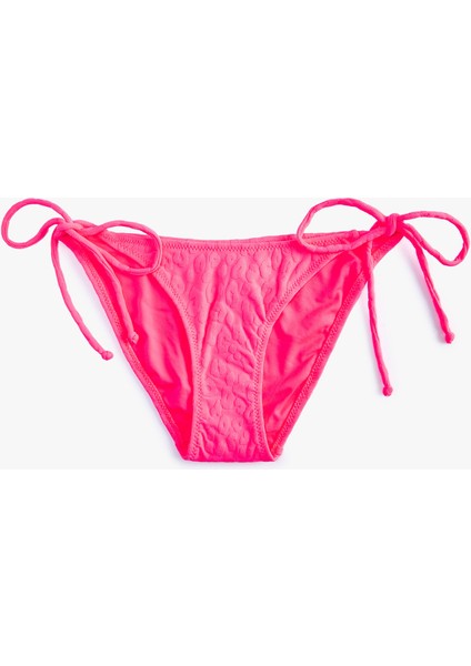 Çiçek Dokulu Bikini Altı Normal Bel Bağlama Detaylı