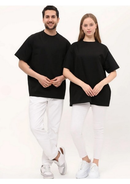 Unisex Siyah Oversize Bol Kalıp Basic T-Shirt (Sevgili Çift Kombini Tavsiyesi)